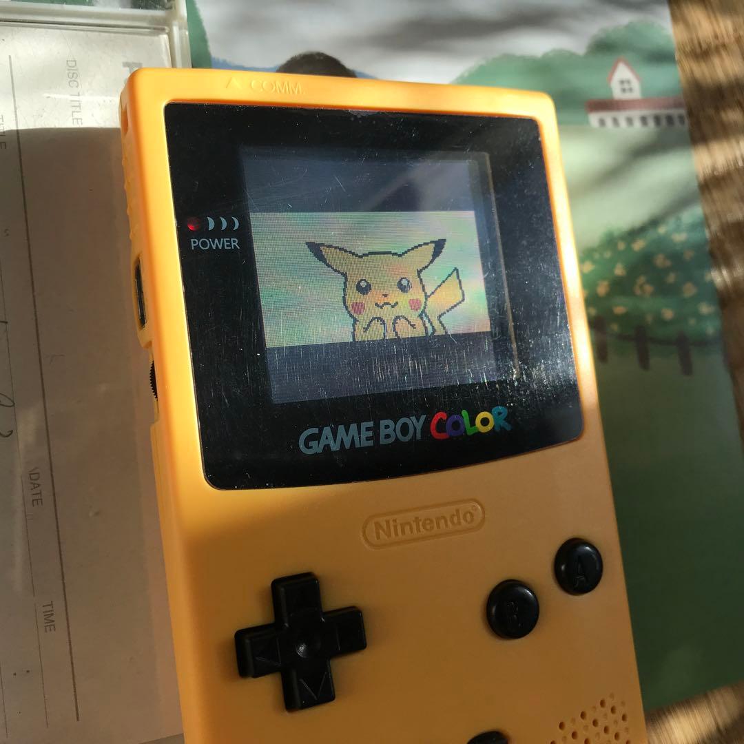 任天堂ゲームボーイカラーの❤️人気のイエロー極美品