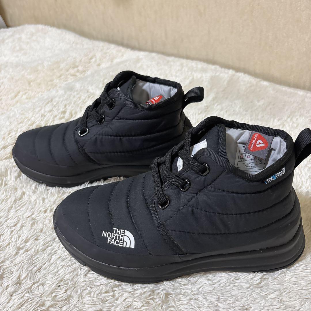 【美品】ザ・ノース・フェイス サーモボール トラクション ブーティ 防寒シューズ