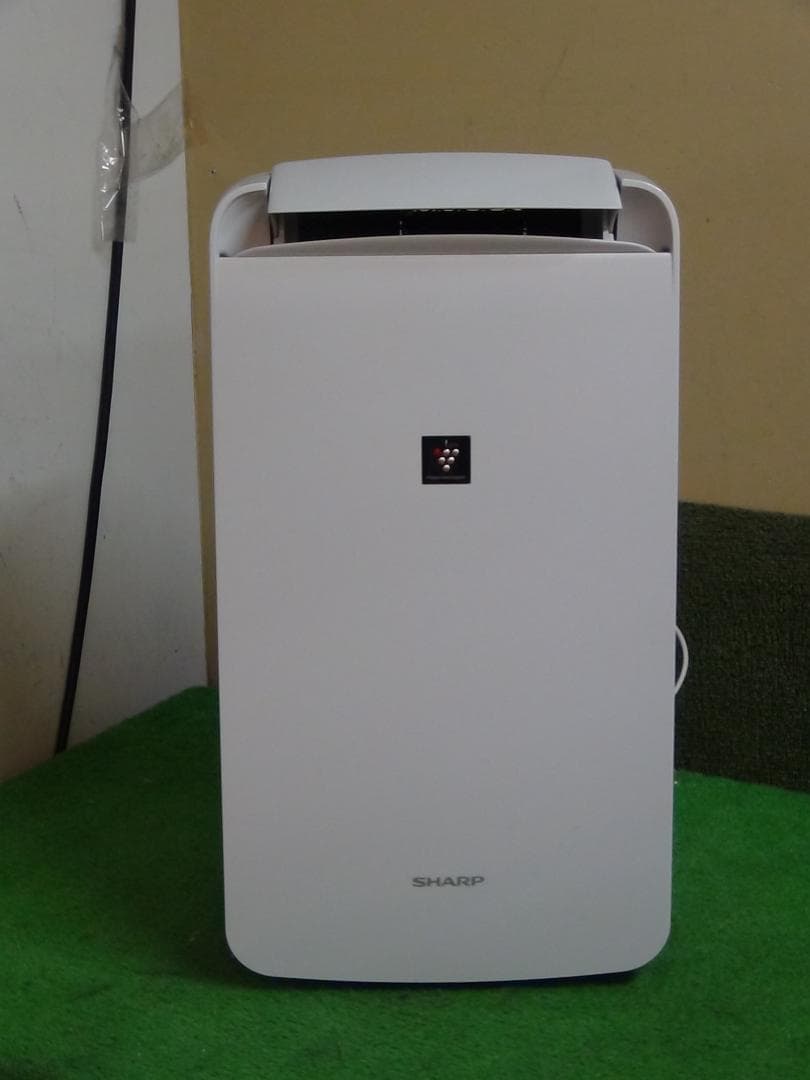 M0★シャープCM-N100-W 冷風衣類乾燥除湿機 プラズマクラスター7000