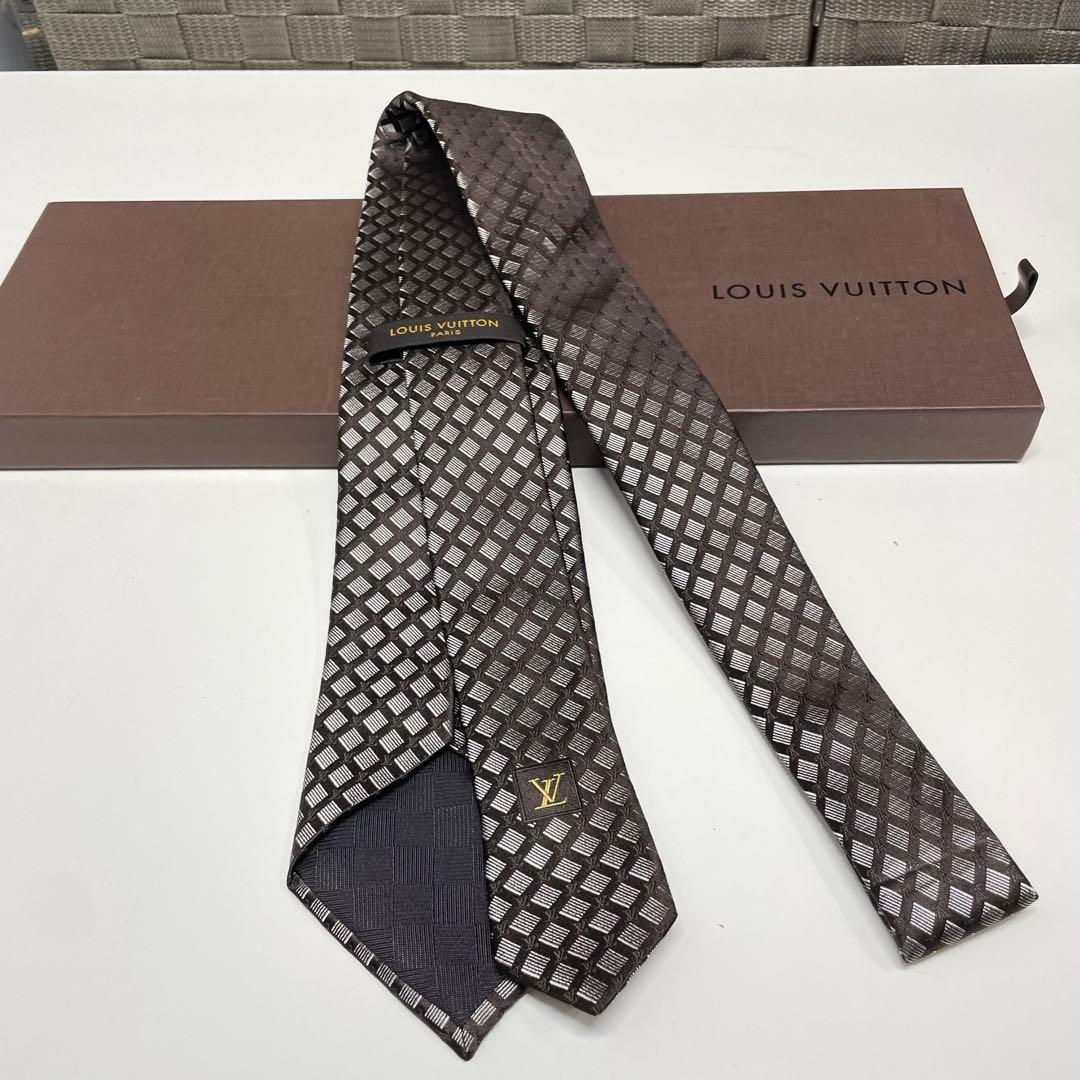 や*す様 LOUIS VUITTON シルク ネクタイ ブラウングレー系