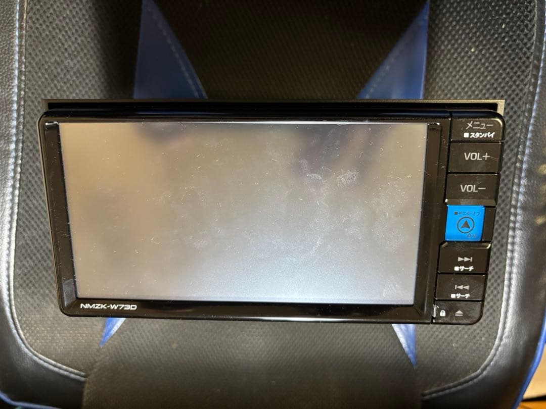 ダイハツ純正 カーナビ NMZK-W73D 7インチワイド 本体のみ 新車外し