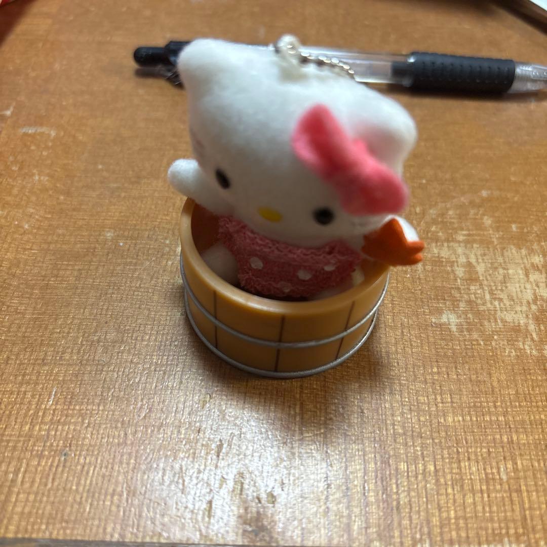 レア　キティ　温泉　もみじ　風呂