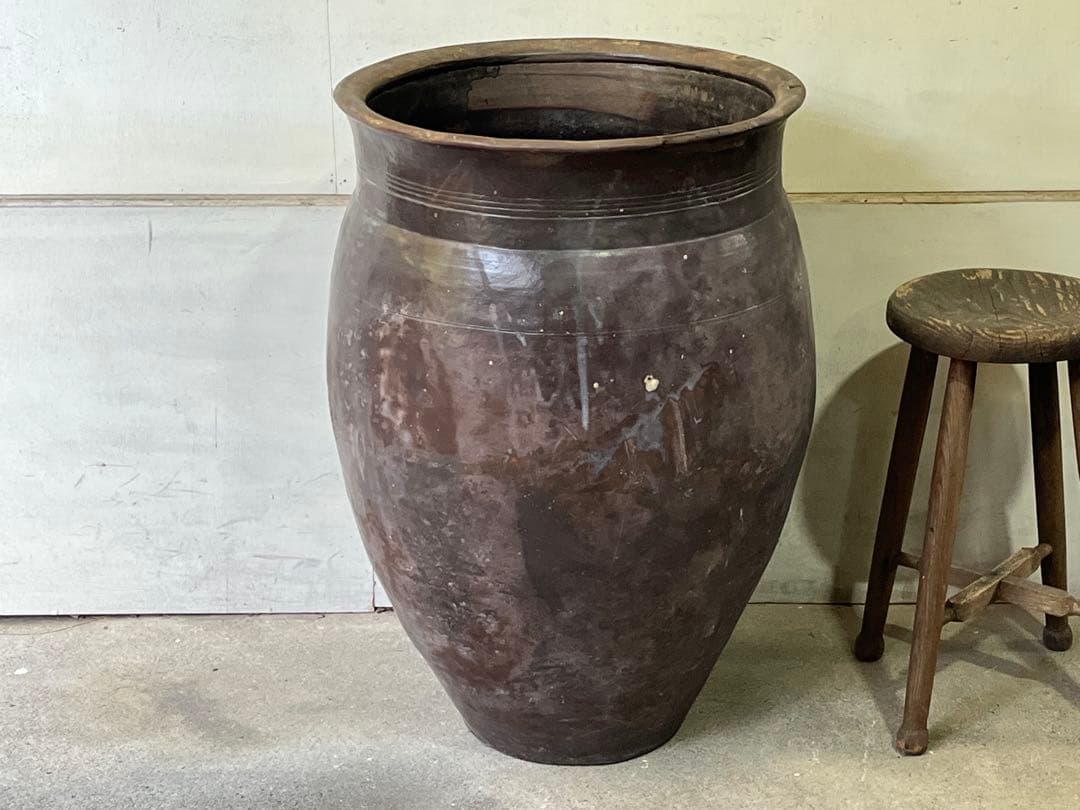 ヨ*ー様 古い唐津焼の大甕73.5cm 大瓶 壺 水瓶 古民具