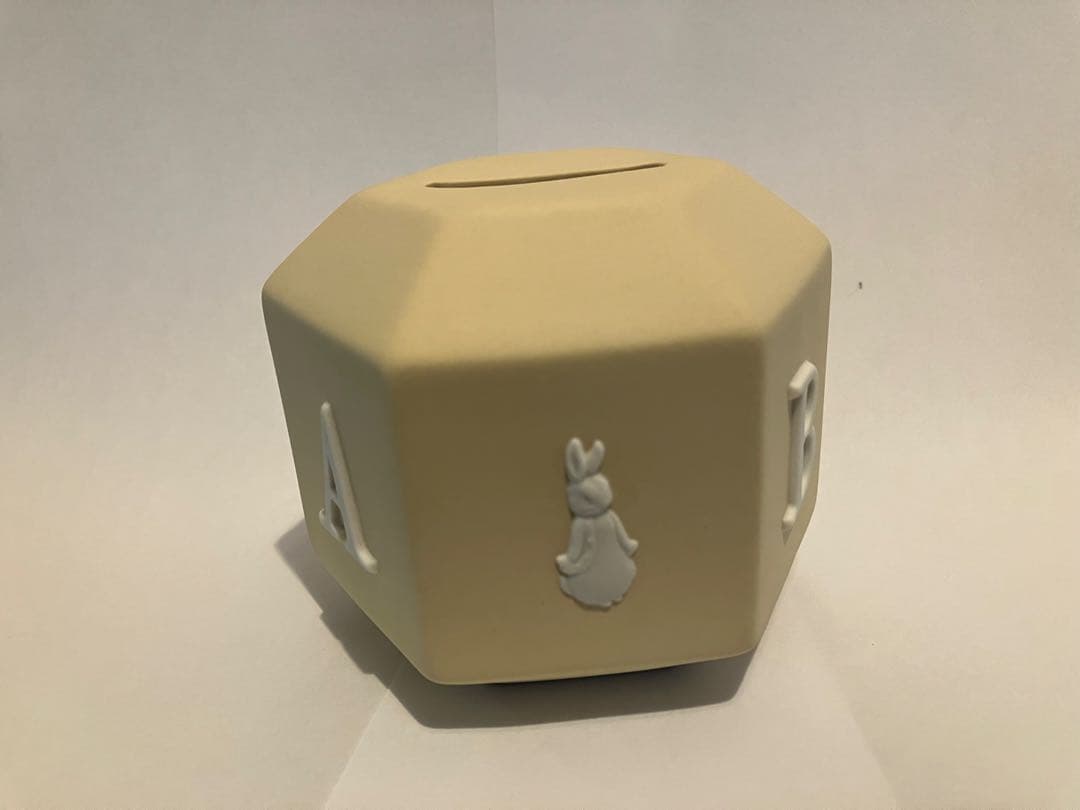 ピーターラビット ジャスパーの貯金箱 プリムローズ（薄い黄色）