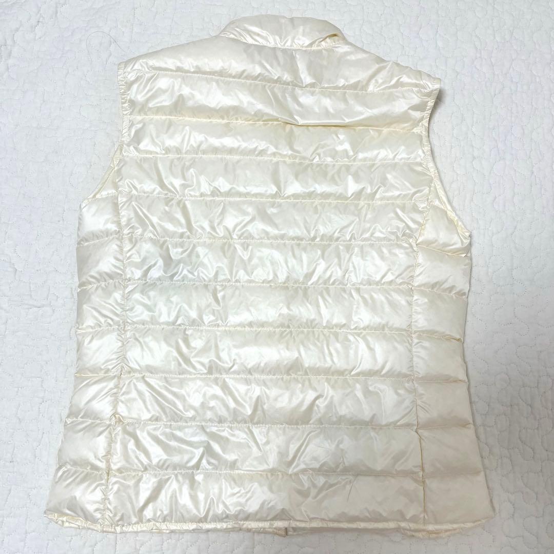 モンクレール LIANE ダウンベスト ワッペン 白　1