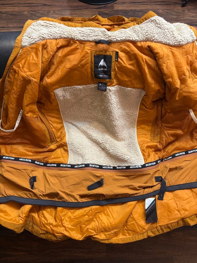 Burton のGORE-TEX ウィメンズ Burton GORE-TEX