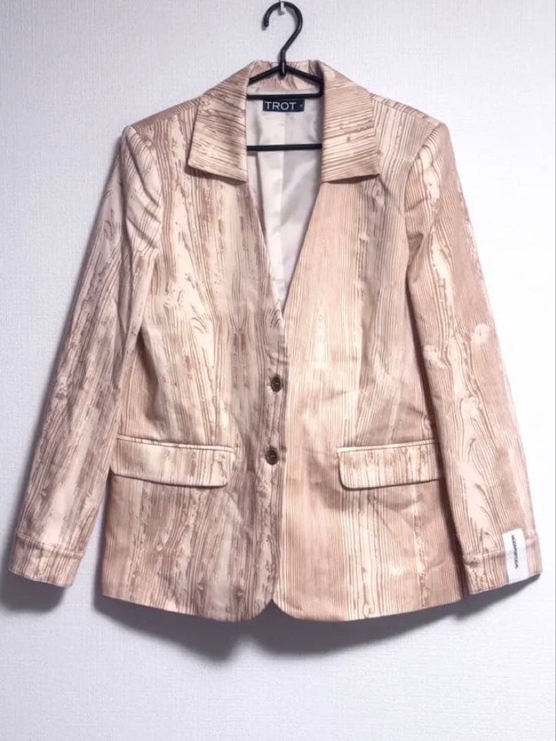 万博 expo ポルトガル 制服 TROT 木目調プリント ジャケット ad