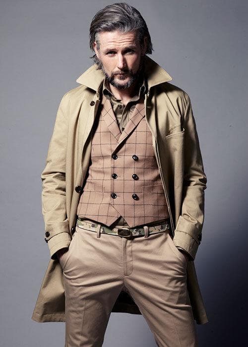 【2014AW】クラシックなダブルの3ピーススーツ（セットアップ）