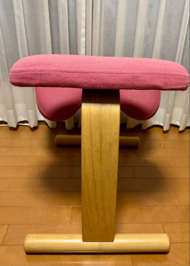 名古屋　引取り限定　リボ社 バランスチェア バランスイージー 2脚セット