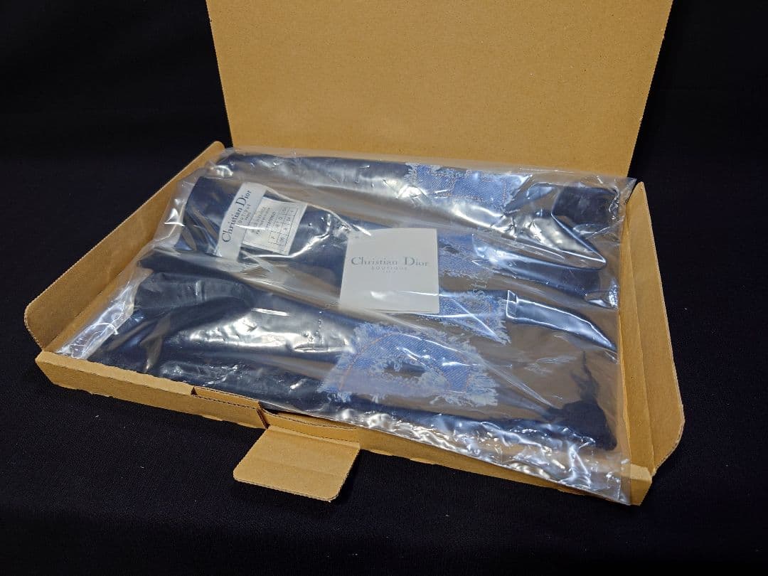 新品未使用Christian Dior デニムロゴプリント半袖Tシャツ