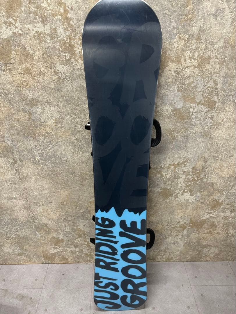 ②スノーボード　GROOVE グルーブ　ケース付き