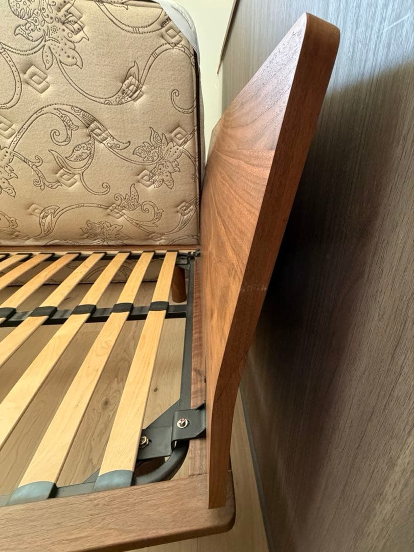 【送料込み】無印良品 セミダブル ヘッドボード付き ウォルナット ベッドフレーム