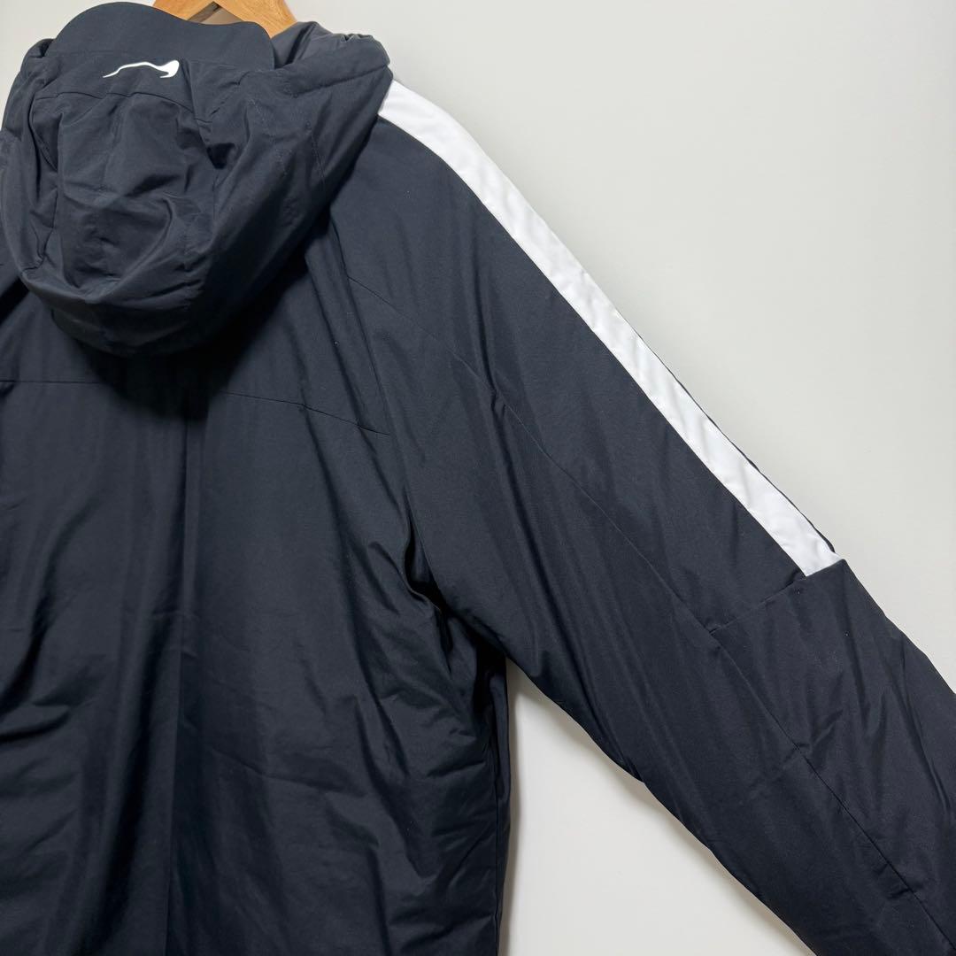 超美品 NIKE ナイキ サッカー 中綿 ベンチコート L