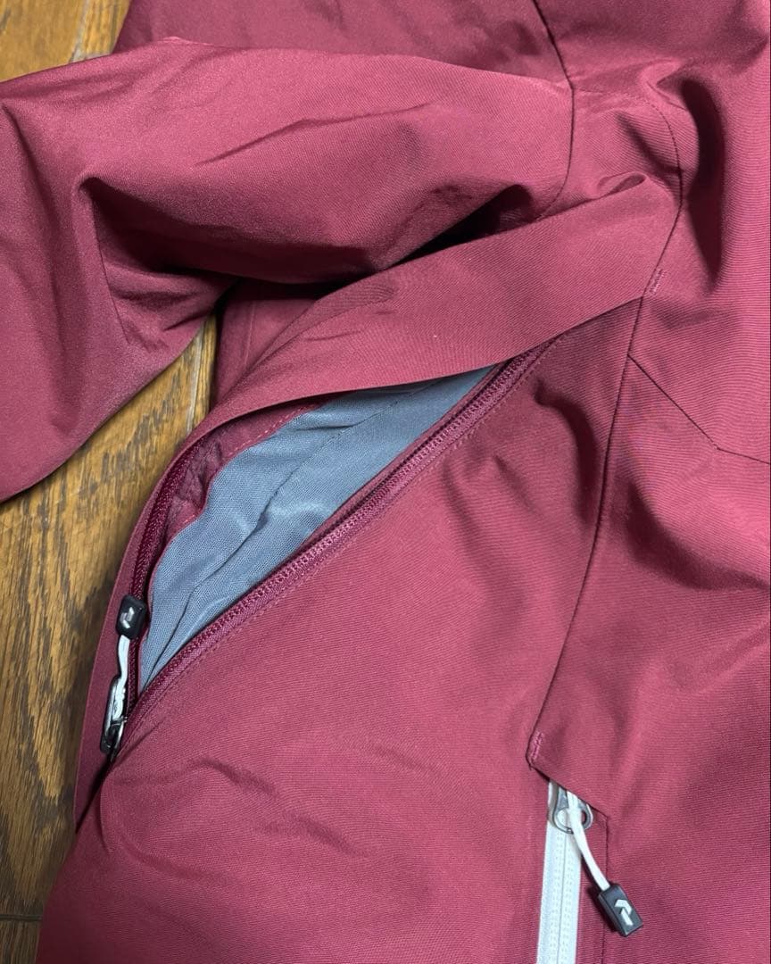 PEAK PERFOMANCE ピークパフォーマンス　スキージャケット　サイズM