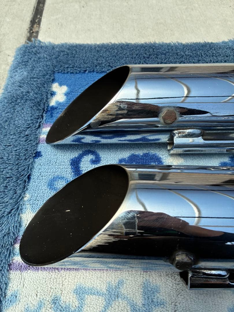 ダイナ　スクリーミンイーグルⅡ スリップオンマフラー