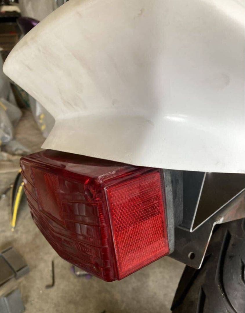 ザリフェンダーレス　GSX400E フェンダーレス