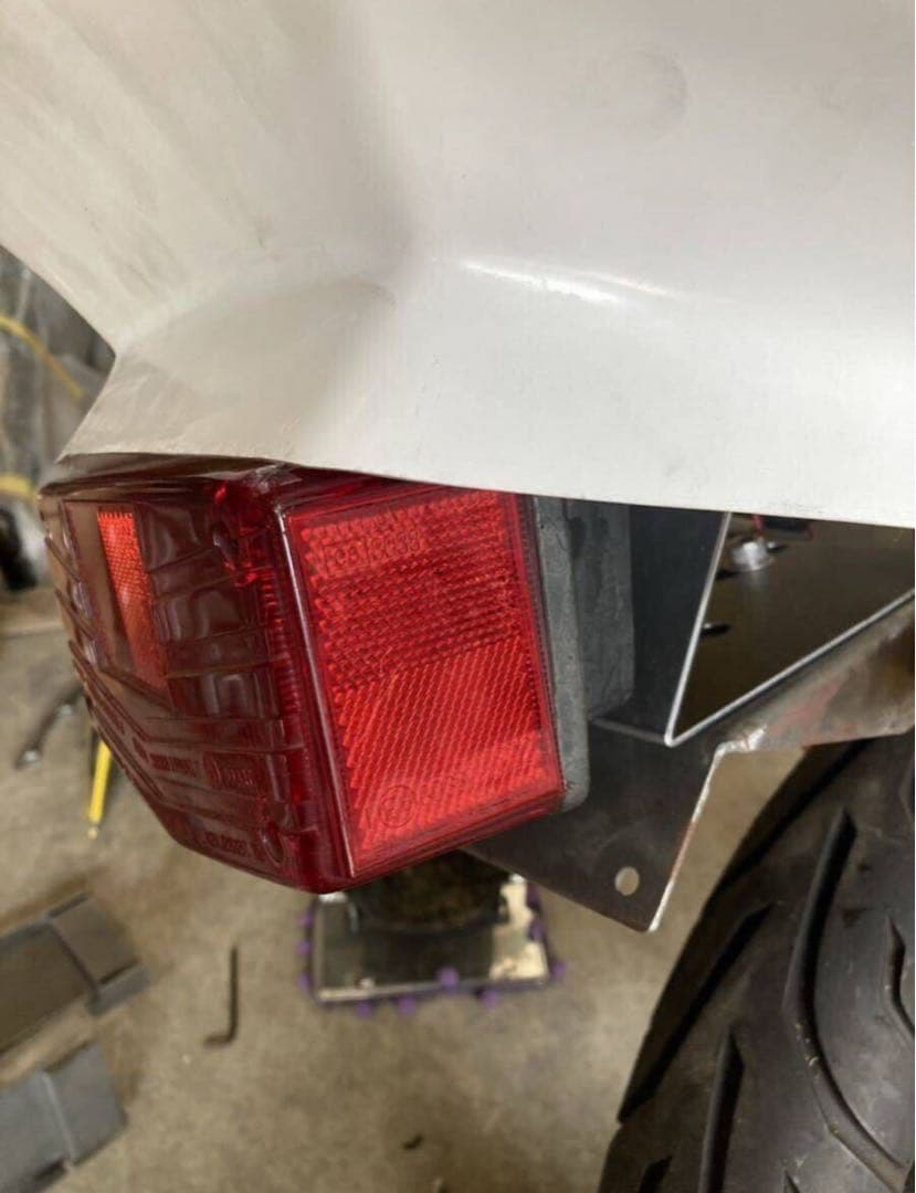 ザリフェンダーレス　GSX400E フェンダーレス