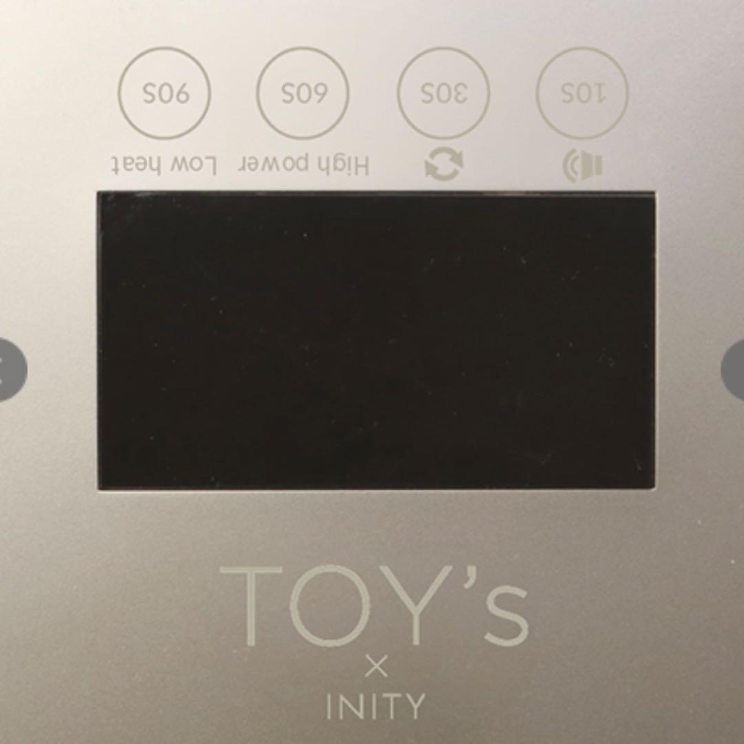 トイズ　TOY's ×INITY ハイブリッドライト ネイル