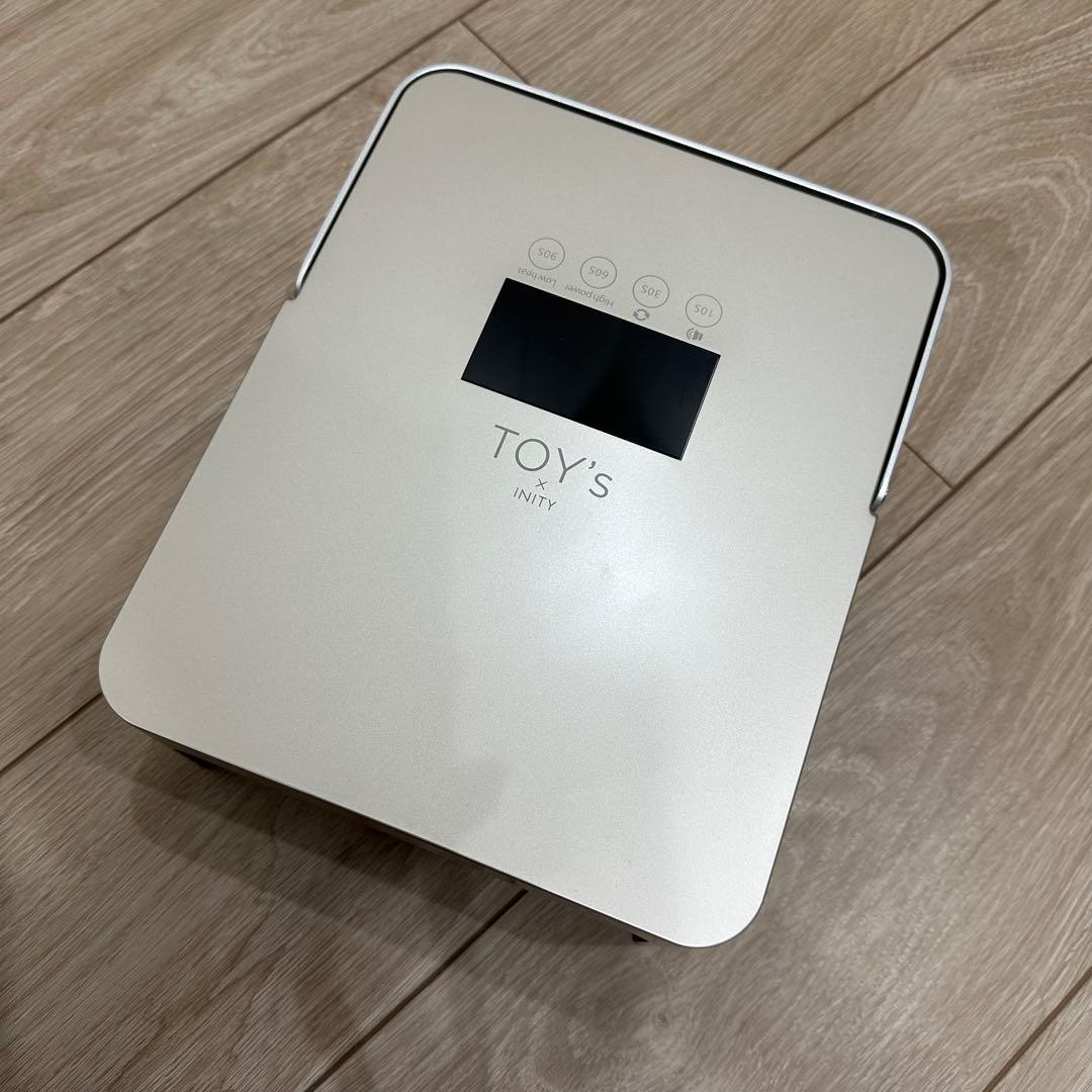 トイズ　TOY's ×INITY ハイブリッドライト ネイル