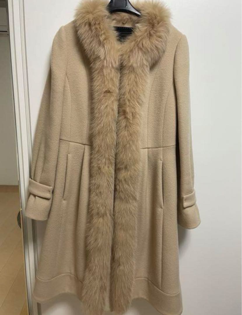 【新品未使用】TO BE CHIC フォックスファー付ロングコート