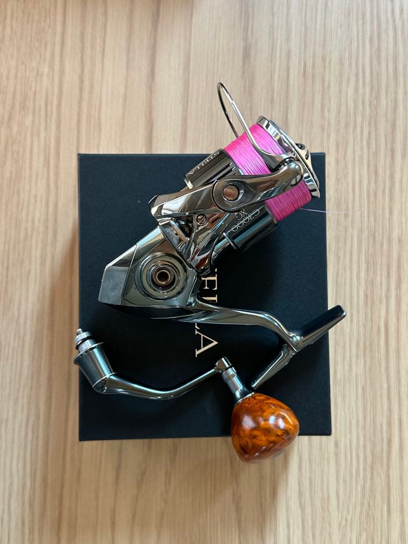 864　SHIMANO シマノ　22ステラ　C3000XG