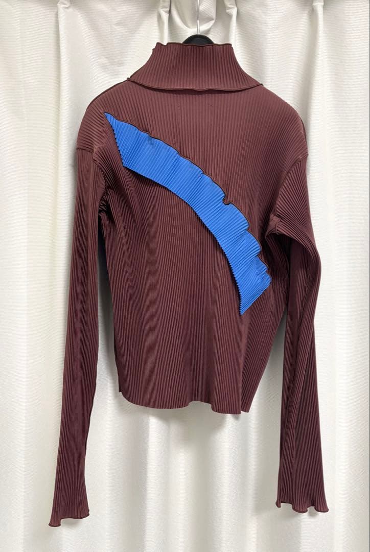 【kotohayokozawa】TODOウェーブロングスリーブハイネックトップス