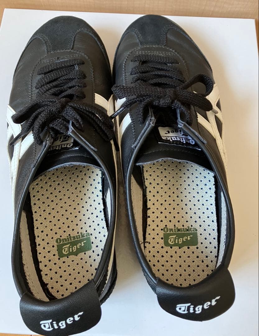 Onitsuka Tiger メキシコ66 ブラック/ホワイト スニーカー