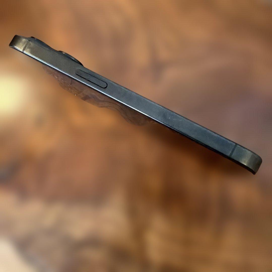 Apple iPhone 15 Pro スペースブラック 本体