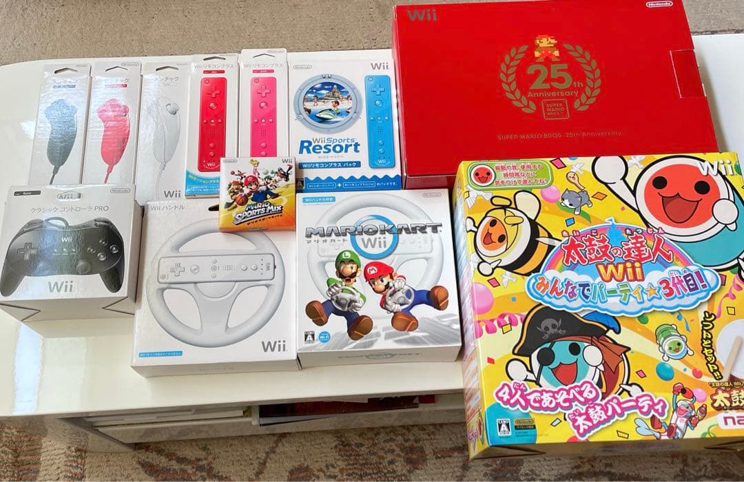 【限定価格❗️】Wii 本体&リモコン&カセット　まとめ売り