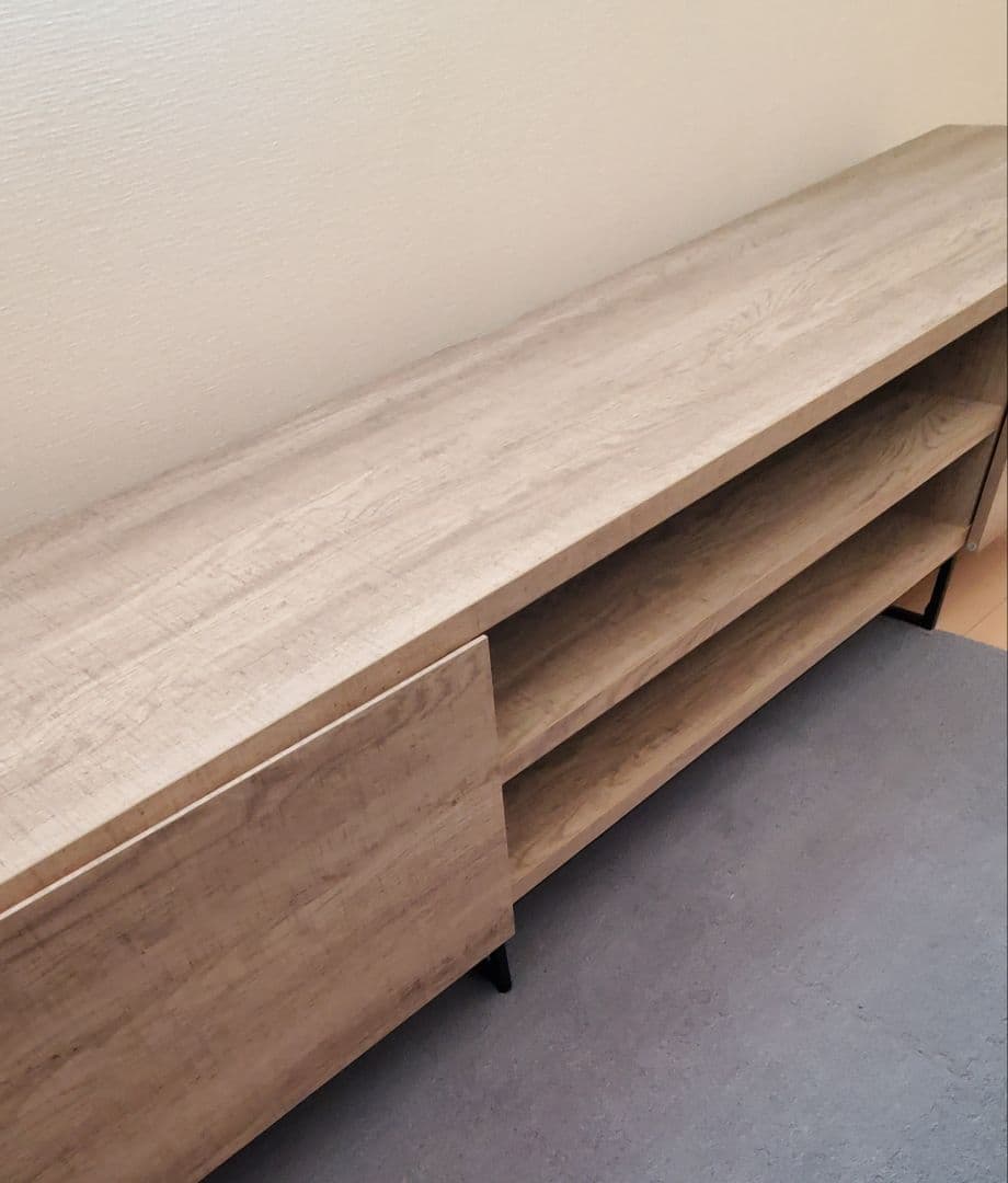 【ほぼ新品】LOWYAテレビボード 幅180cm