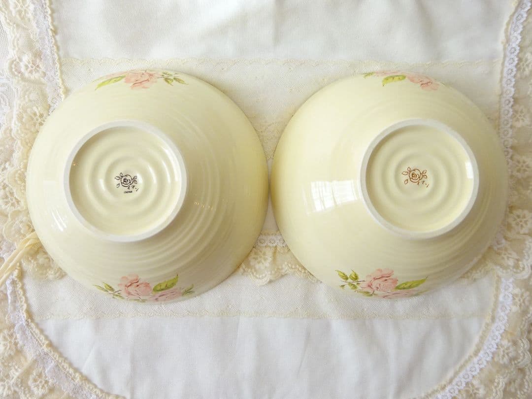 イマン　ダイアナローズ　和陶器　どんぶり２個セット