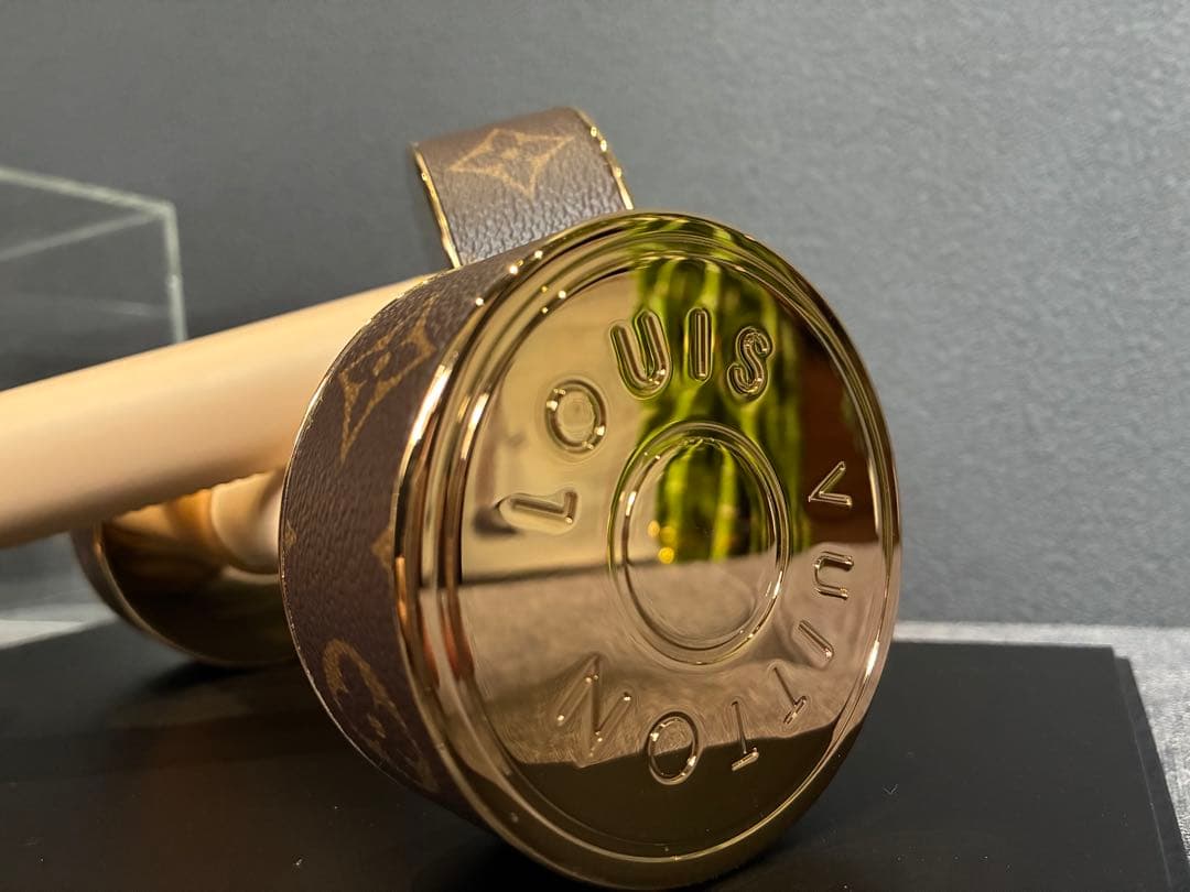 LOUIS VUITTON アルテール　ダンベル2kg 希少価値