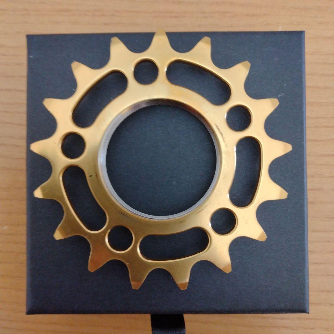 NOVACORONA 17T チタンコグ ゴールド