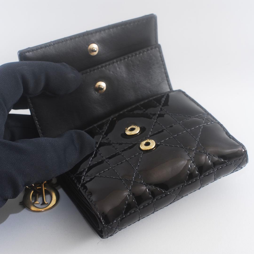 ＊Lady Dior＊ディオール＊エナメル＊ロータスウォレット＊カナージュ