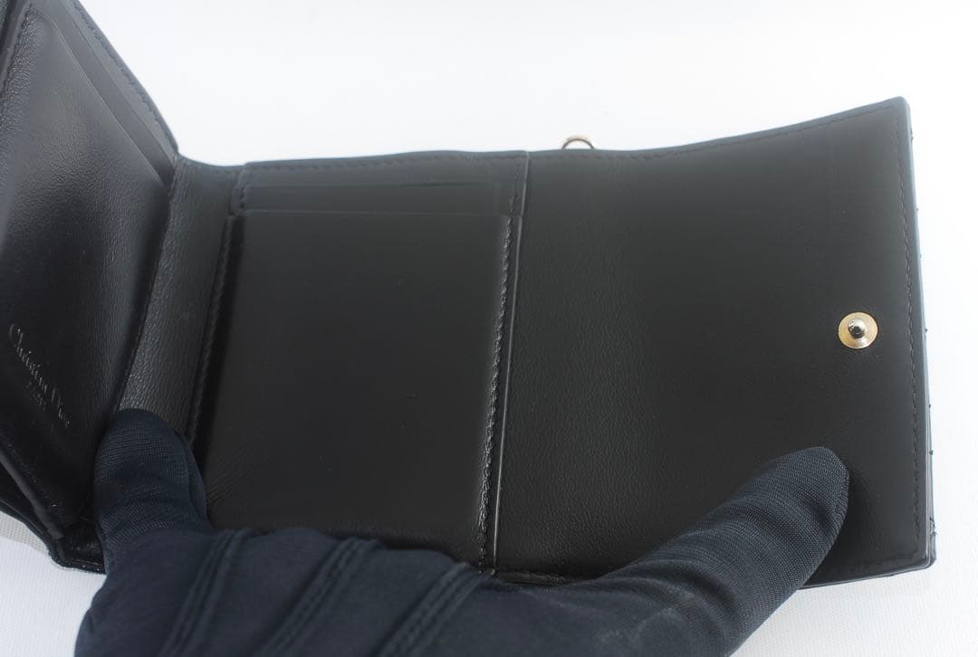 ＊Lady Dior＊ディオール＊エナメル＊ロータスウォレット＊カナージュ