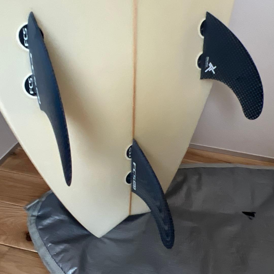 サーフボード ショートボード フィン・デッキパッド・ケース付き