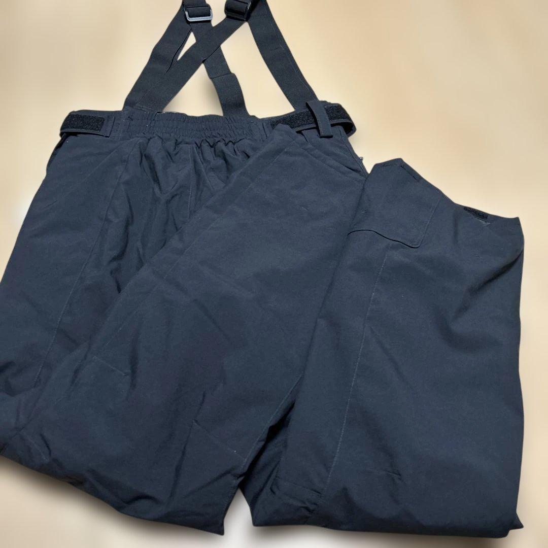 新品　ONYONE スキー　パンツ　O 定価13200円　黒 XL