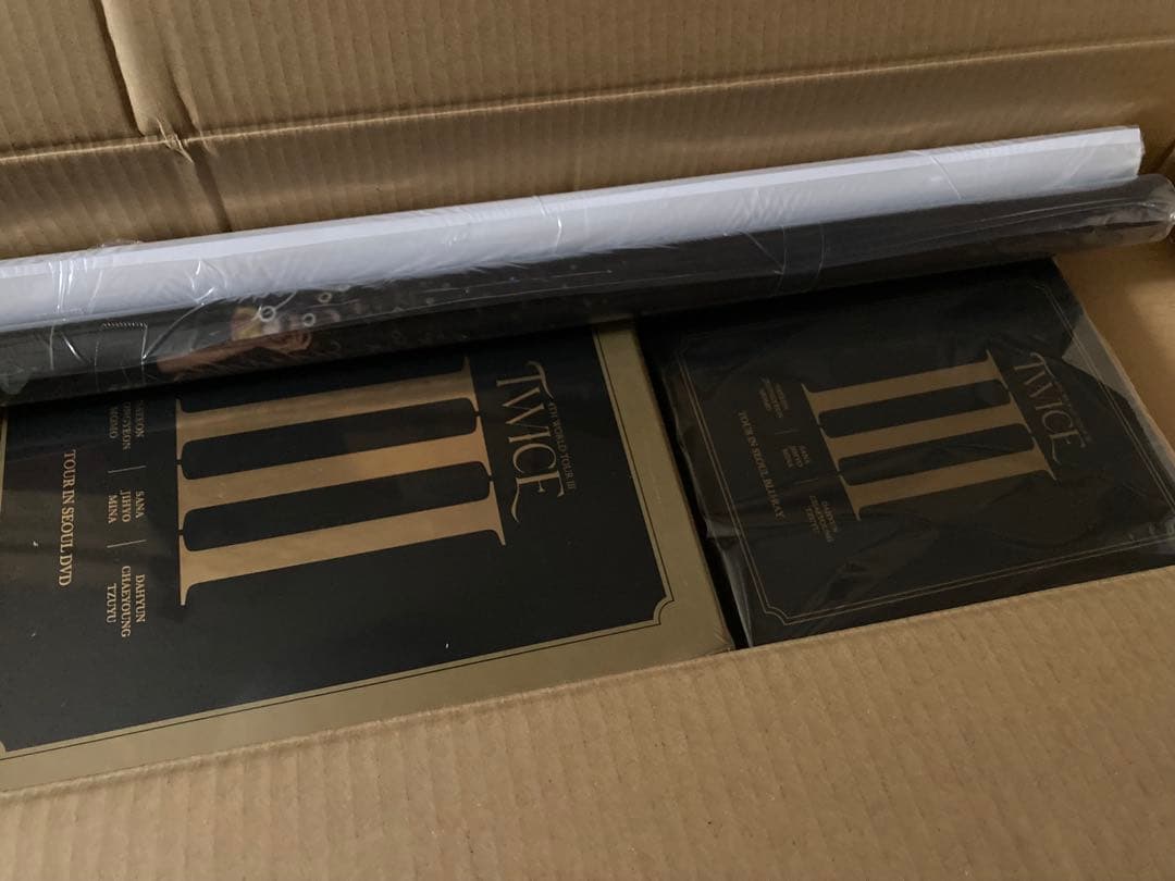 TWICE 4TH WORLD TOUR IN SEOUL 2種＋ポスターセット