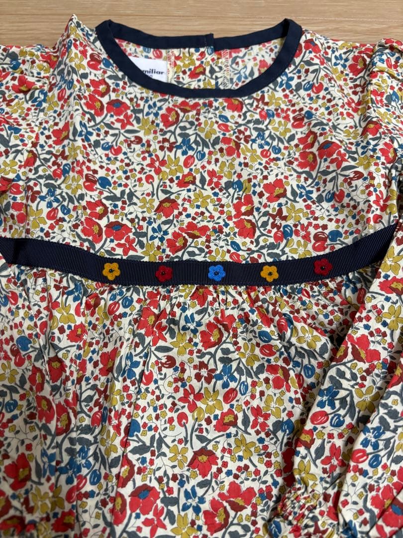 【未使用】familiar ファミリア　サイズ110 ブラウス