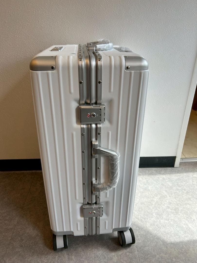 リベティ多機能キャリーケース【マットホワイトМサイズ】21