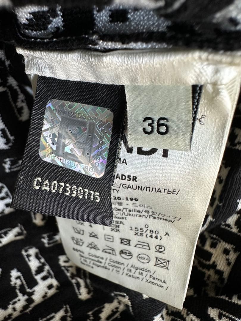 FENDI フェンディ FFロゴ ニットワンピース ドレス