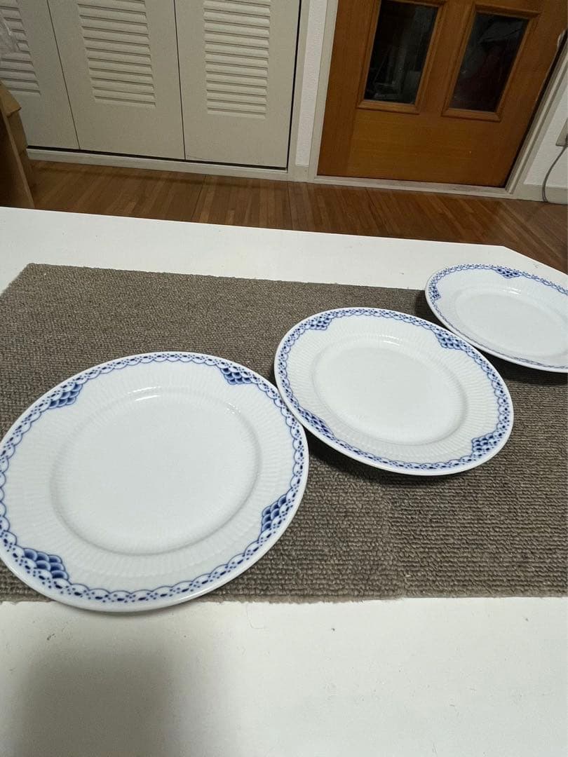   ロイヤルコペンハーゲン プリンセスプレート３枚