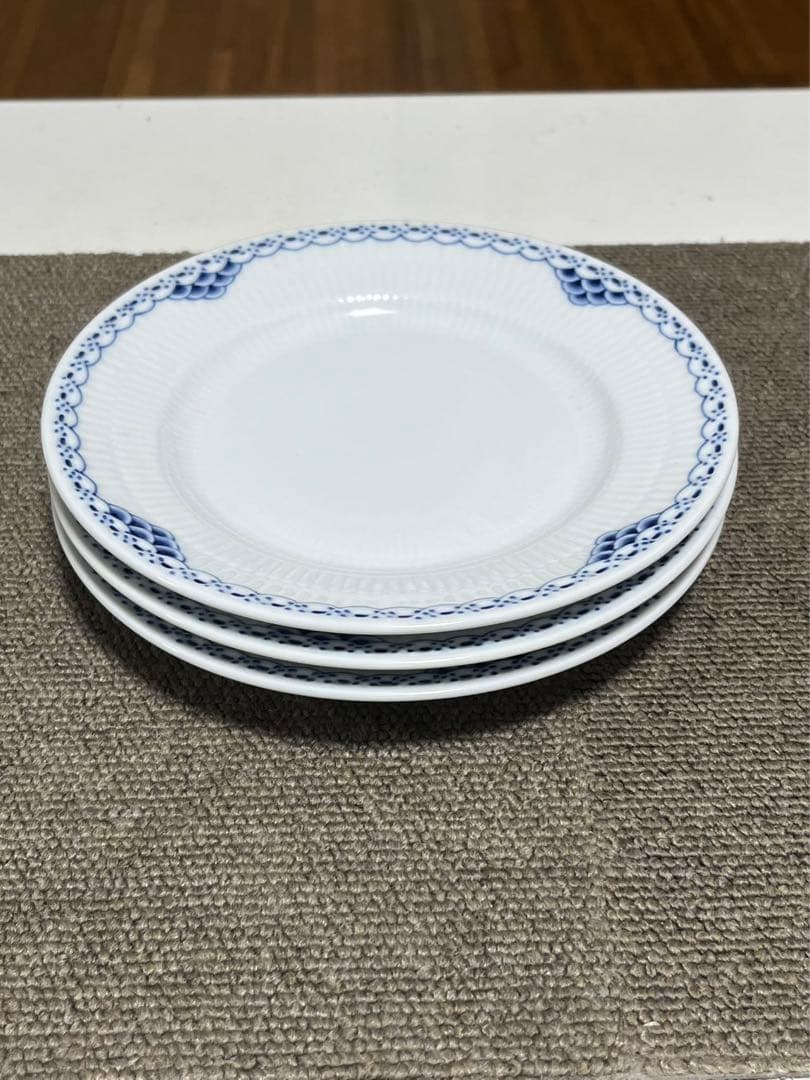   ロイヤルコペンハーゲン プリンセスプレート３枚