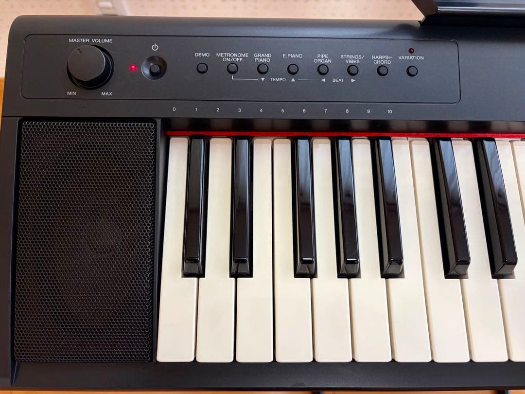 【美品】YAMAHA 電子キーボード piaggero NP-11