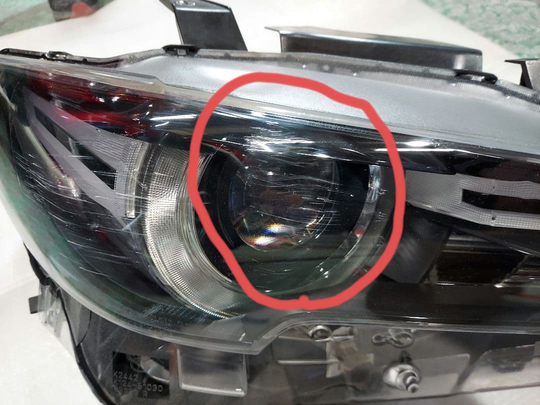 マツダ　CXー5　右ヘッドライト　KF2P　平成29年式