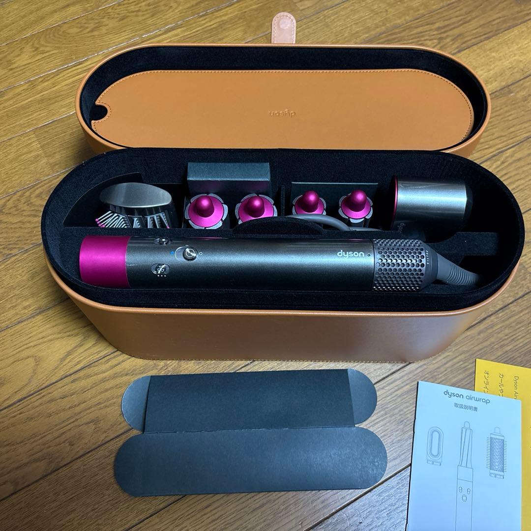 ほぼ新品美品 Dyson Airwrap ヘアスタイリングツール　ヘアスタイラー
