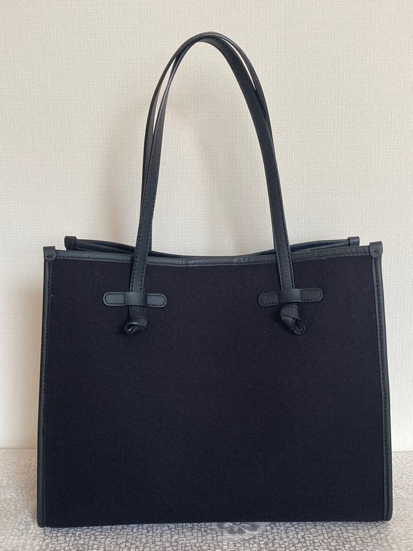 GIANNI CHIARINI ブラックトートバッグ