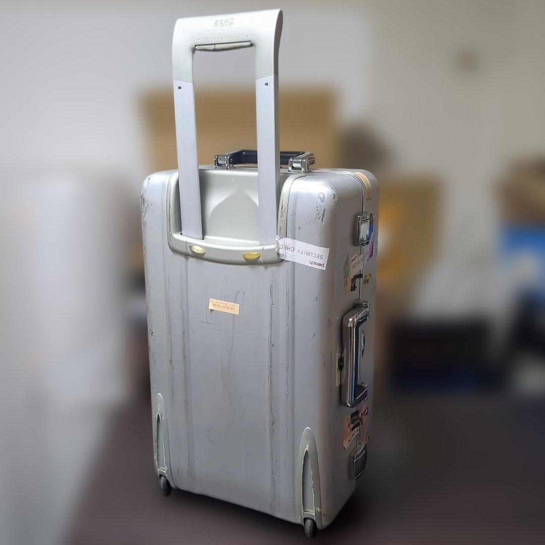 ZERO HALLIBURTON アルミニウム素材 スーツケース2輪 機内サイズ