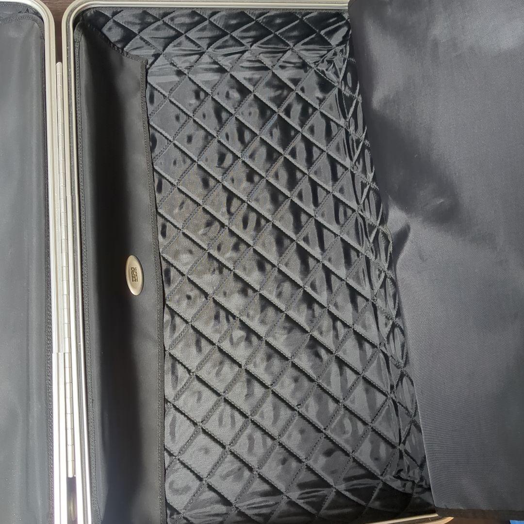 ZERO HALLIBURTON アルミニウム素材 スーツケース2輪 機内サイズ