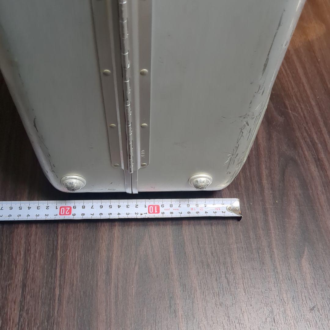 ZERO HALLIBURTON アルミニウム素材 スーツケース2輪 機内サイズ